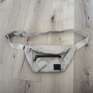 Herschel Supply Company Light Gray Belt Bag with Black Zipper